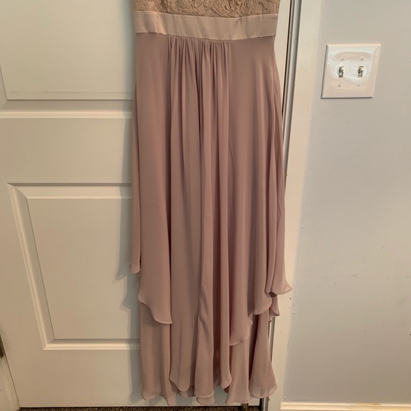 Beautiful dress! Very flattering. - Picture 4 of 4